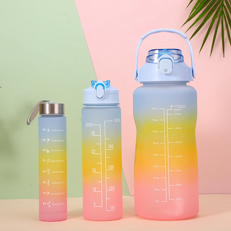 Kit Garrafas 3 em 1 garrafas 2L 900ml 300ml Squeze Academia Treino Tie Dye com adesivos